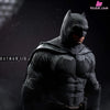 Dc Batman Trilogy #Bvs Light Armor Statue - Z Studio [Pre-Order] Comics