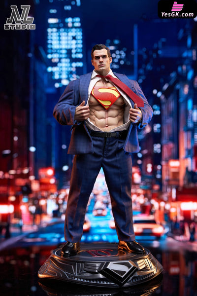 DC NL Superman GK Statue - NL Studio [Pre-Order] DC Comics