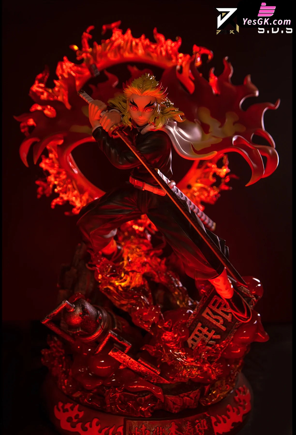 Demon Slayer - Kyojuro Rengoku With Led Resin Statue S.d.s Studio [In Stock]