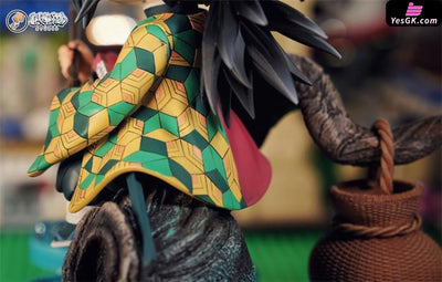 Demon Slayer Water Pillar Tomioka Giyu Resin Statue - Showhand Studio [In Stock] Demonslayer