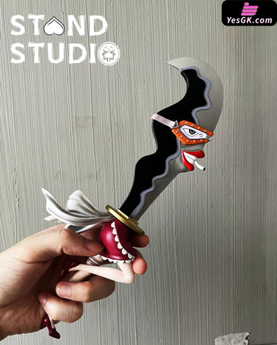 Donquixote Pirates Buffalo Resin Statue - Stand Studio [Pre-Order]