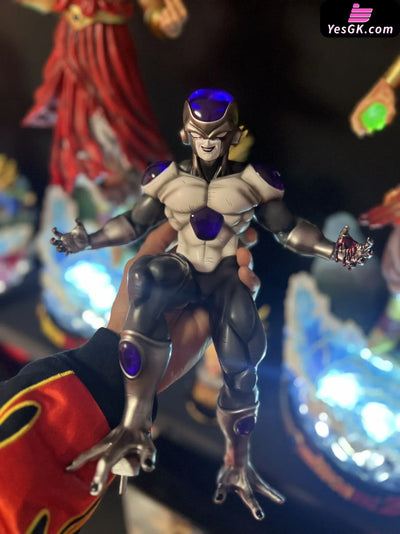 Dragon Ball Black Frieza Vs Gas Statue - Power Collection Studio [Pre-Order]