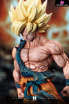 Dragon Ball Legendary Super Saiyan Son Goku Gk Statue - Man Studio [Pre-Order]