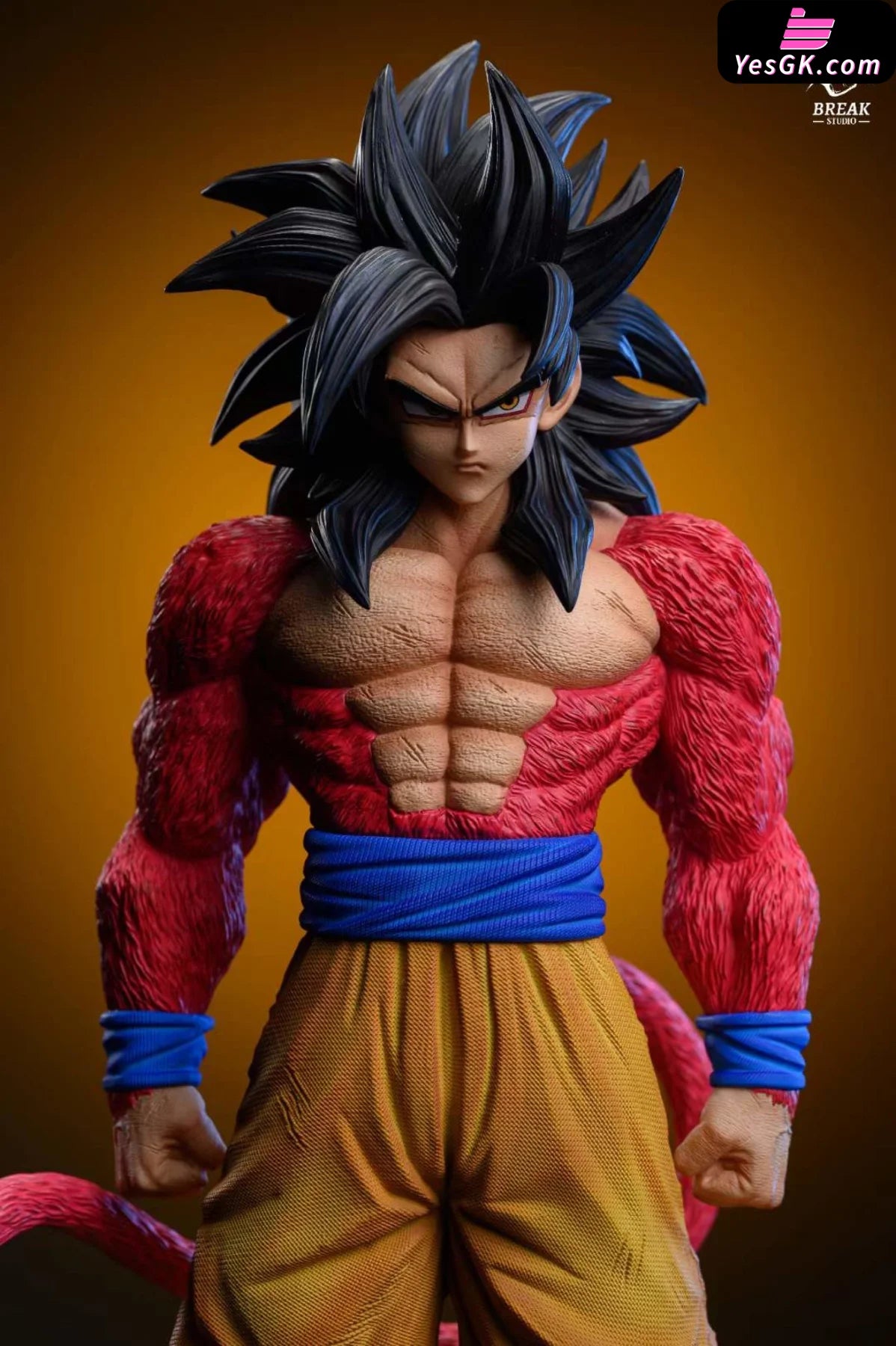 Goku Super Saiyan 4