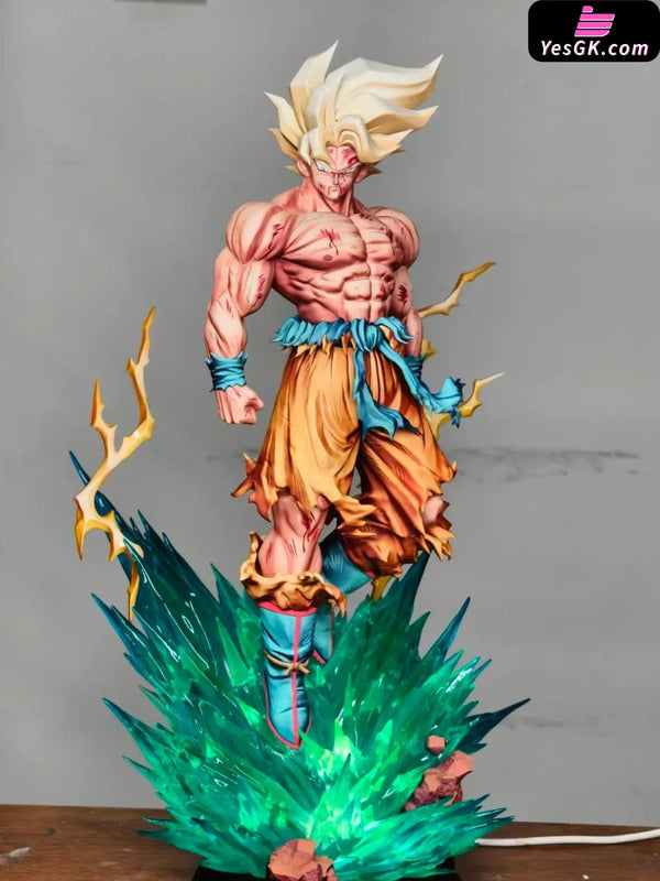 Dragon Ball Super Saiyan Goku Statue - LP Studio
