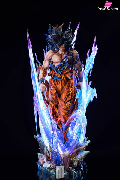 Dragon Ball Ultimate Freedom Son Goku GK Statue - Iron Curtain Studio [Pre-Order] Deposit / 1/3 Scale / Normal Version