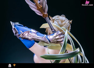 Fate White Lancer & Black Lancer Resonant Saber Artoria Pendragon GK Statue - UMM Studio [Pre-Order] Fate