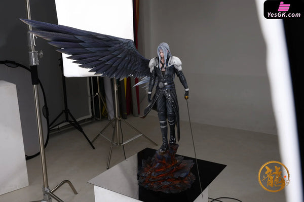 Final Fantasy Sephiroth 1/3 GK Statue - Dragon Studio [In-Stock] Final Fantasy
