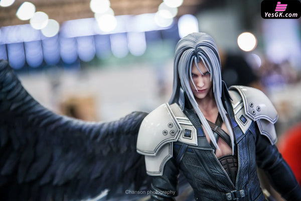 Final Fantasy Sephiroth 1/3 GK Statue - Dragon Studio [In-Stock] Final Fantasy