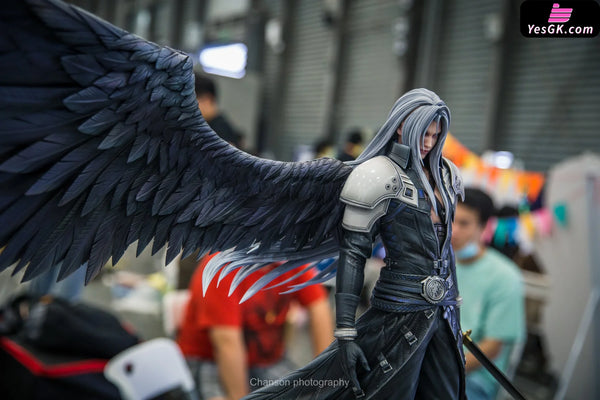 Final Fantasy Sephiroth 1/3 GK Statue - Dragon Studio [In-Stock] Final Fantasy