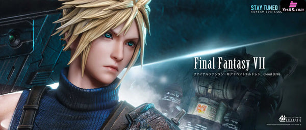 Final Fantasy VII Cloud Strife Statue - Dream Boat Studio