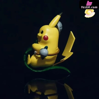 Flying Pikachu GK Statue - CB Studio [Pre-Order] Pokémon