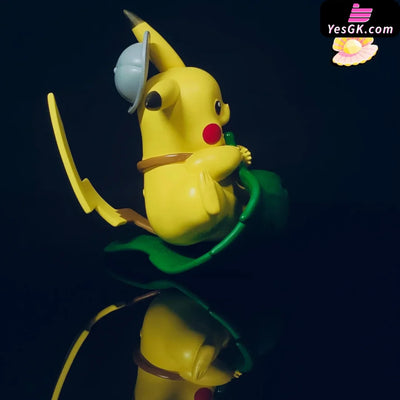 Flying Pikachu GK Statue - CB Studio [Pre-Order] Pokémon