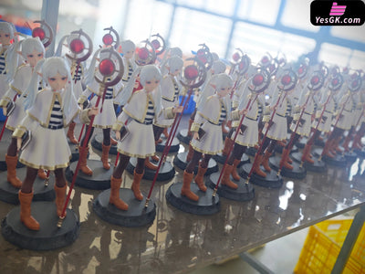 Frieren: Beyond Journey’s End Frieren Statue - HuanLong Studio [In-Stock] Frieren