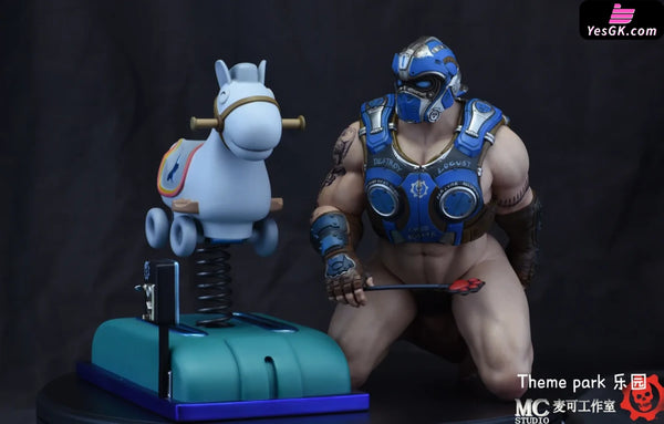 Gears of War 3 Clayton Carmine Theme Park 1/6 GK Statue - MC Studio [In-Stock] - Full Payment - Others