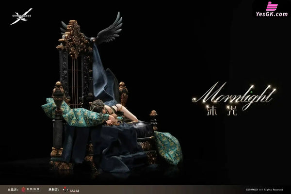 Ghost Blade Mornlinght Statue - Light Year Studio