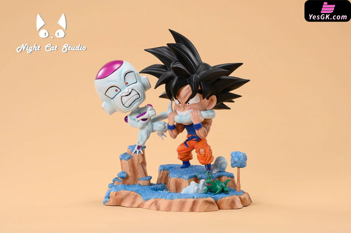 Goku And Frieza Resin Statue - Night Cat Studio [Pre-Order]