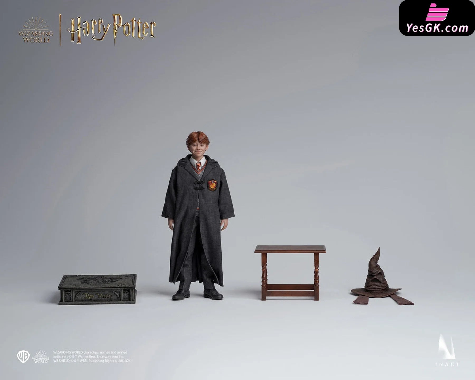 Harry Potter And The Philosopher’s Stone Ron Weasley School Uniform 1/6 Action Figure - Inart