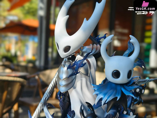Hollow Knight Pure Vessel & The Knight Vessel Legacy Diorama Statue - 27abyss Studio