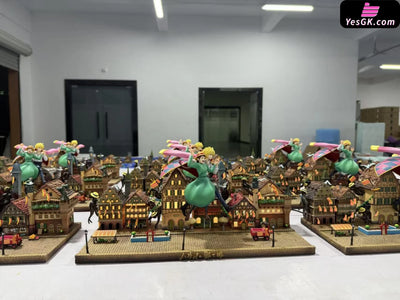 Howl’s Moving Castle Desktop Small Scene Series #6 Sophie and Howl Skywalk GK Statue - OPM Studio [In-Stock] Miyazaki