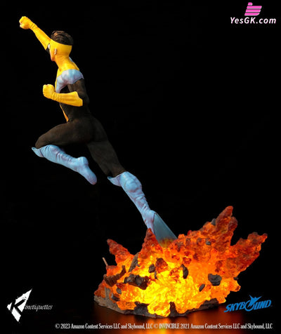 Invincible Mark Grayson Resin Statue - Kinetiquettes Studio [Pre - Order] Others