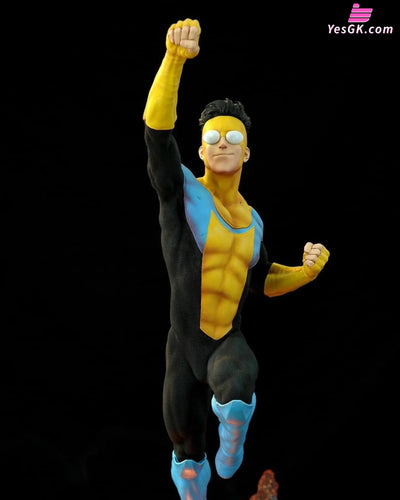 Invincible Mark Grayson Resin Statue - Kinetiquettes Studio [Pre - Order] Others