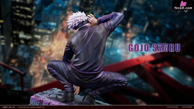 Jujutsu Kaisen Squatting Satoru Gojo Statue - Firefly Studio