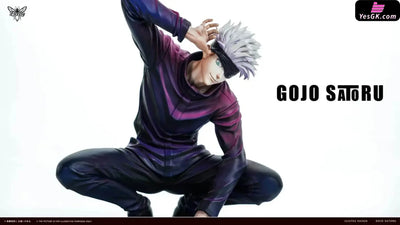 Jujutsu Kaisen Squatting Satoru Gojo Statue - Firefly Studio