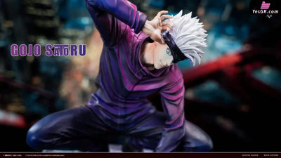Jujutsu Kaisen Squatting Satoru Gojo Statue - Firefly Studio