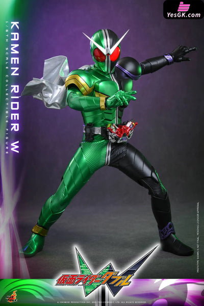 Kamen Rider W 1/6th Scale Collectible Figure TMS195 - Hot Toys