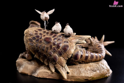 Monster Hunter Environment Creatures Resin Statue - Dragon Frontier Studio [Pre - Order]