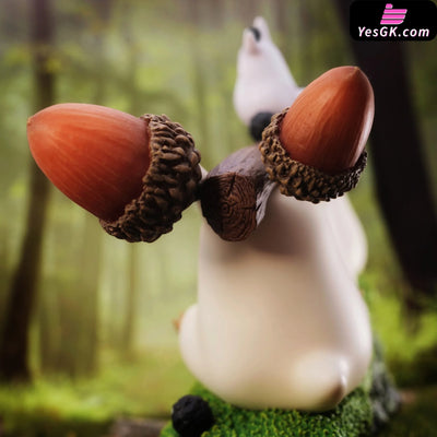 My Neighbor Totoro carrying acorns GK Statue - Long Miao Studio [Pre-Order] Miyazaki Anime