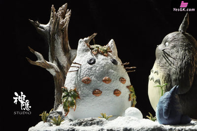 My Neighbor Totoro Encounter Series Totoro Playing in the Snow GK Statue - Shen Yin Studio [Pre-Order] Miyazaki Anime