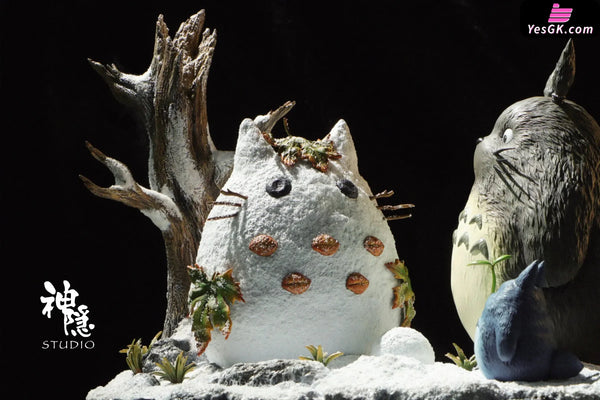 My Neighbor Totoro Encounter Series Totoro Playing in the Snow GK Statue - Shen Yin Studio [Pre-Order] Miyazaki Anime