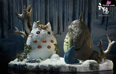 My Neighbor Totoro Encounter Series Totoro Playing in the Snow GK Statue - Shen Yin Studio [Pre-Order] Miyazaki Anime