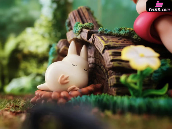 My Neighbor Totoro Hayao Miyazaki’s Ecological Scene Mei Holding Corn GK Statue - Long Miao Studio [In-Stock] - Full