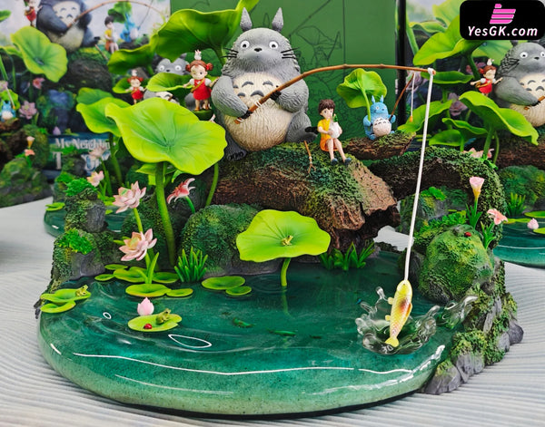 My Neighbor Totoro Memories Series 01 Totoro by the Lotus Pond GK Statue - Wu Yu Studio [In-Stock] Miyazaki Anime