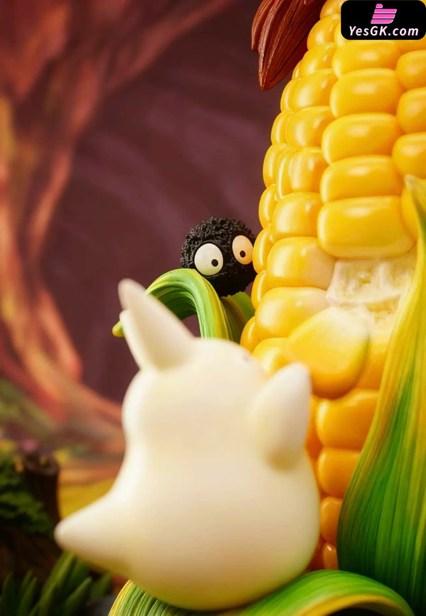 My Neighbor Totoro Totoro Picking Corn 1/1 GK Statue - Long Miao Studio [In-Stock] - Full Payment - Miyazaki Anime