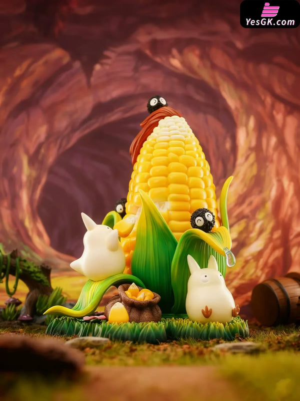 My Neighbor Totoro Totoro Picking Corn 1/1 GK Statue - Long Miao Studio [In-Stock] - Full Payment - Miyazaki Anime
