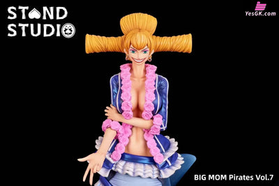 One Piece Beasts Pirates #1 Charlotte Praline pop GK Statue - Stand Studio [In-Stock] Full Payment One Piece