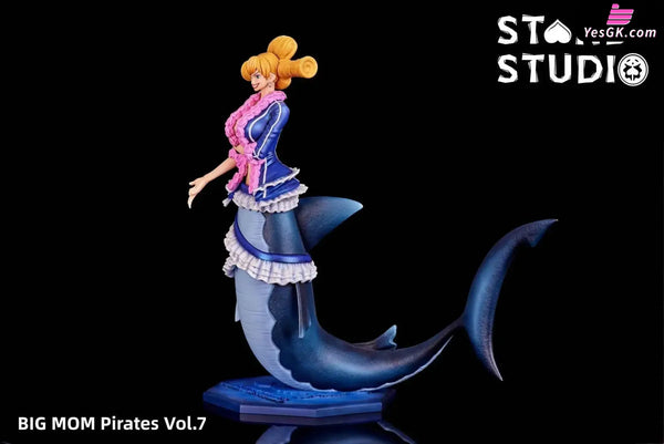 One Piece Beasts Pirates #1 Charlotte Praline pop GK Statue - Stand Studio [In-Stock] Full Payment One Piece