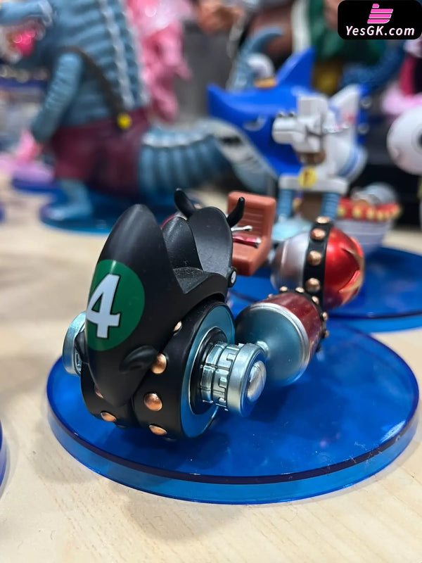 One Piece Crew Ships Series #13-17 Thousand Sunny Dock System Vehicles No.1-5 Statue - M4 Studio