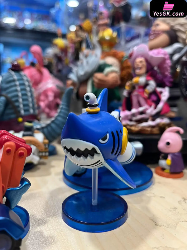 One Piece Crew Ships Series #13-17 Thousand Sunny Dock System Vehicles No.1-5 Statue - M4 Studio