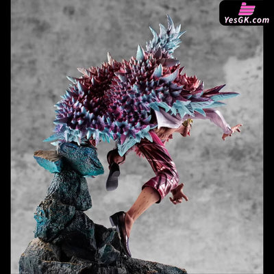 One Piece Donquixote Doflamingo pop Figure - MegaHouse Studio [In-Stock] One Piece