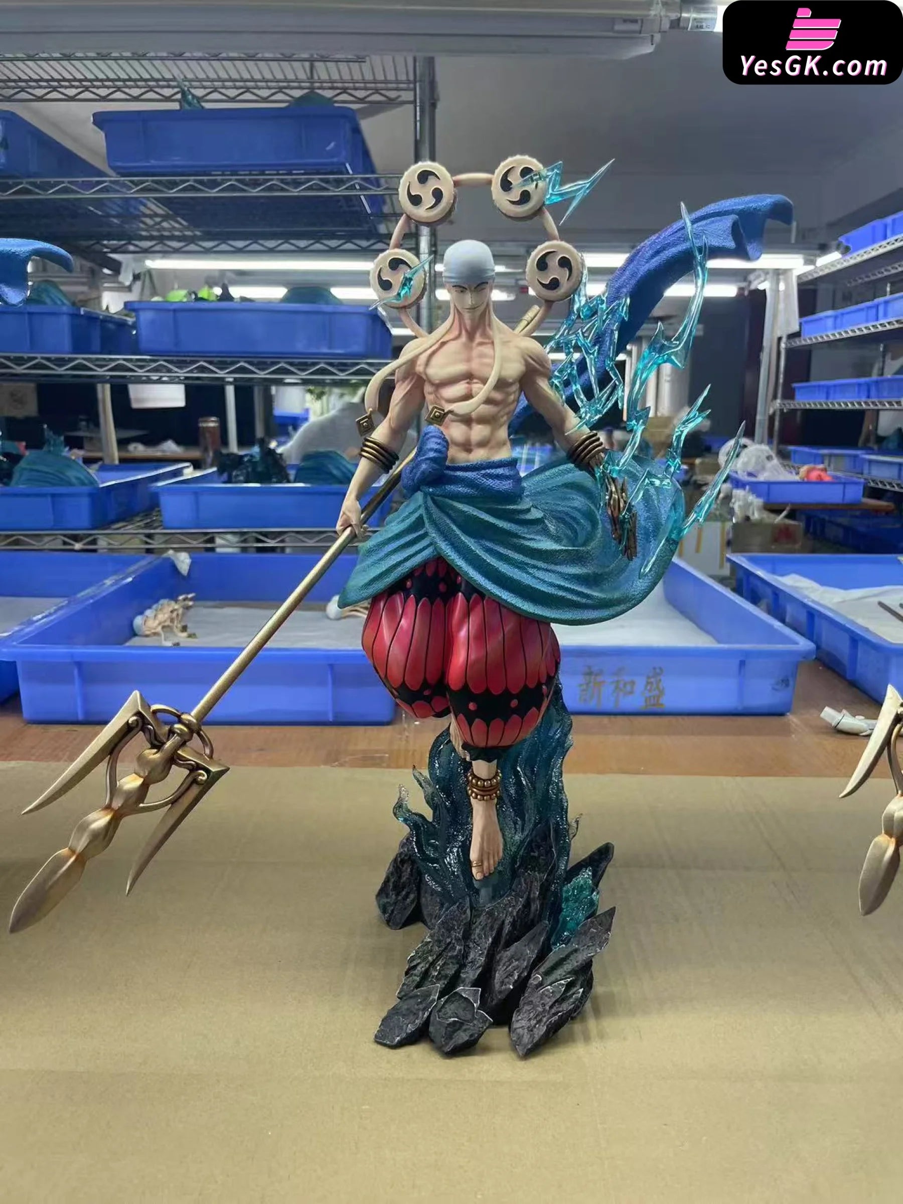 Figurine One Piece - Dieu de Skypea - Ener Figurine One Piece - Dieu de Skypea - Ener