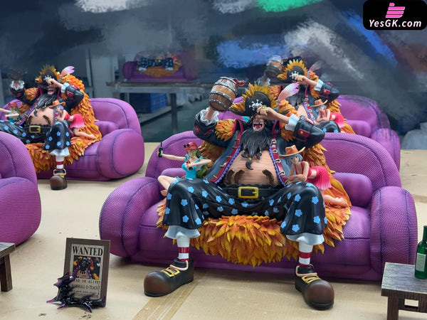 One Piece Four Emperors Seated Teach GK Statue - Tian Xie She Studio [In-Stock] - Full Payment - One Piece