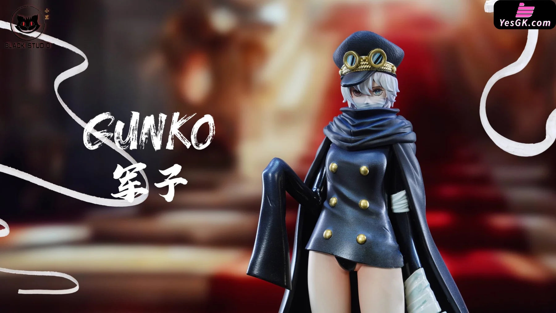 Detail belakang figur Gunko - tampak rambut dan sayap/jubah yang dramatis