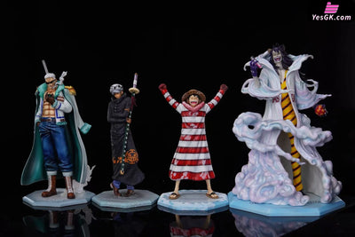 One Piece Punk Hazard & Dressrosa Arc #3 Smoker Statue - SS Studio [In-Stock] One Piece