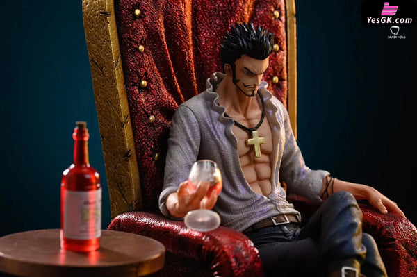 One Piece Seated Dracule Mihawk Resin Statue - Brain-Hole Studio [Pre-Order]