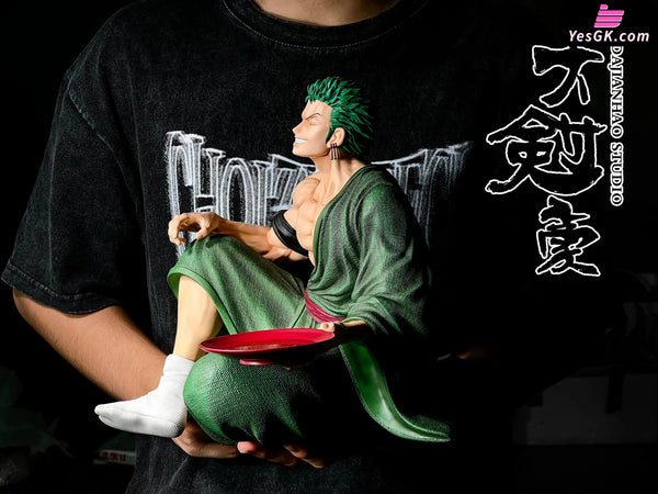 One Piece Sitting Moon Watching Zoro GK Statue - DA JIAN HAO Studio [In-Stock] - Full Payment - One Piece